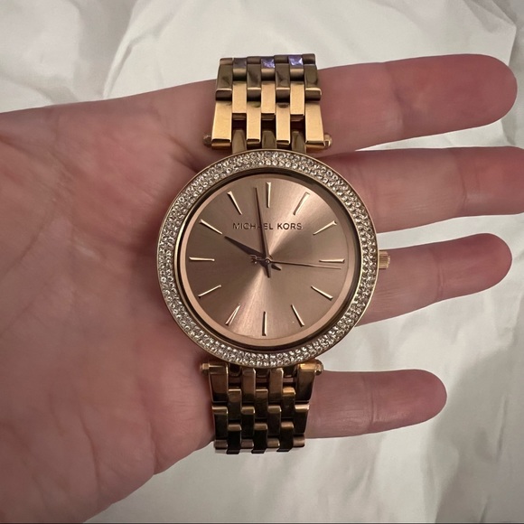 Michael Kors Rose Gold-Tone Glitz Darci Watch - Picture 2 of 4